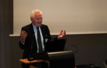 Ost-Ausschuss-Präsidiumsmitglied Prof. Peer Witten eröffnete die Konferenz. Foto: KLU